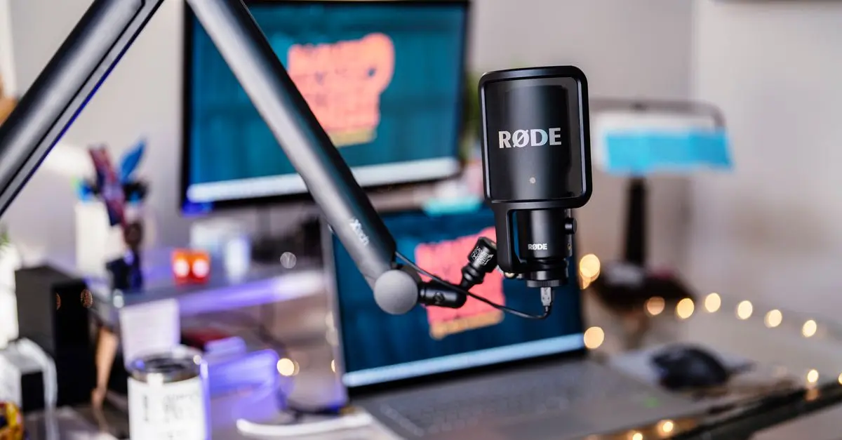 Décrypter le Succès Viral des Podcasts en Ligne